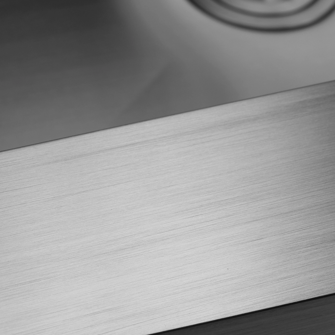 Fregadero de cocina de un solo cuenco hecho a mano de acero inoxidable blanco plateado