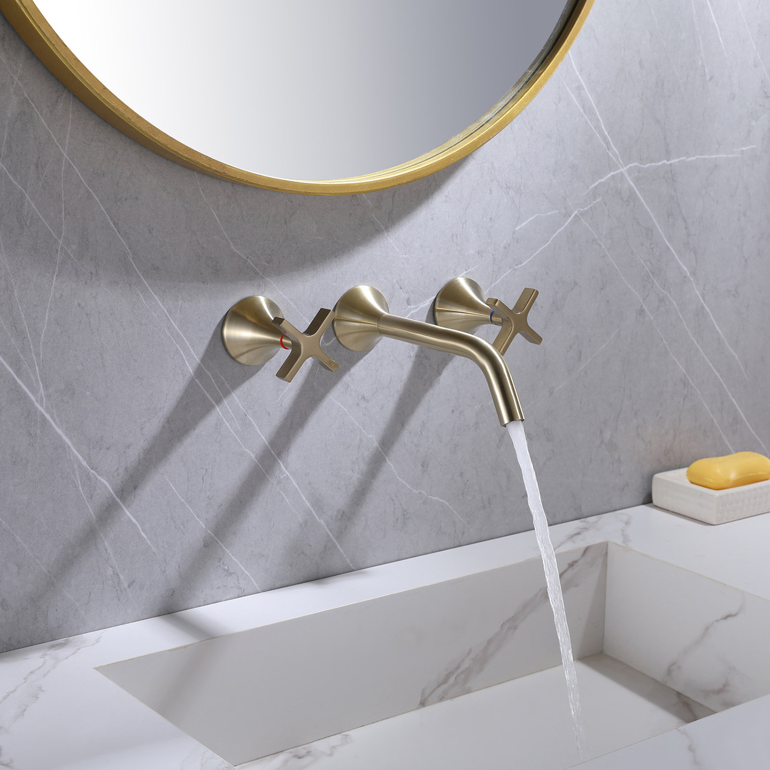 Juego de lavabo contemporáneo con dos manijas, mezclador de grifo de baño de latón montado en la pared