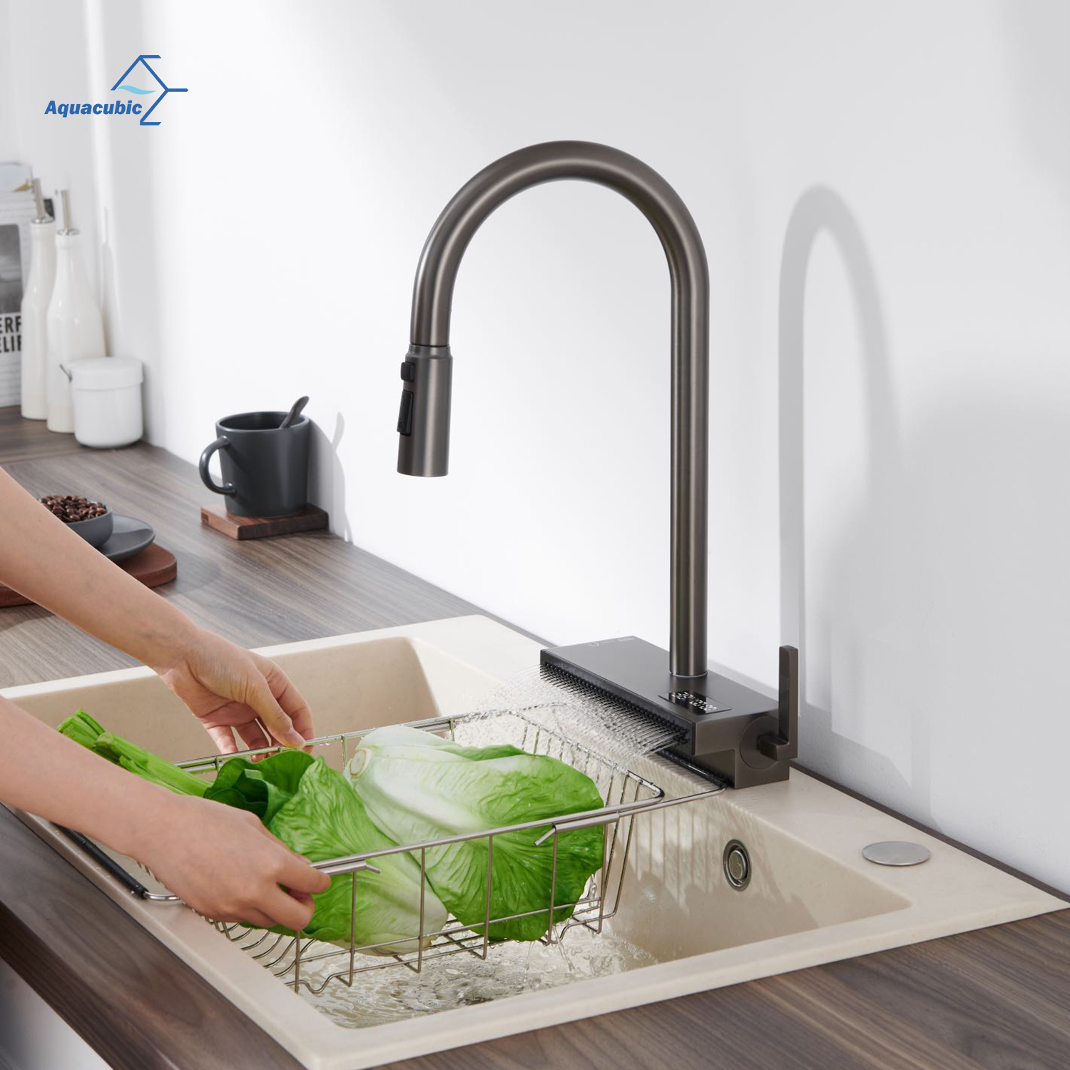 Grifo de cocina de cascada con pantalla inteligente, cabezal de pulverización de doble función abatible comercial, gran oferta personalizado de fábrica