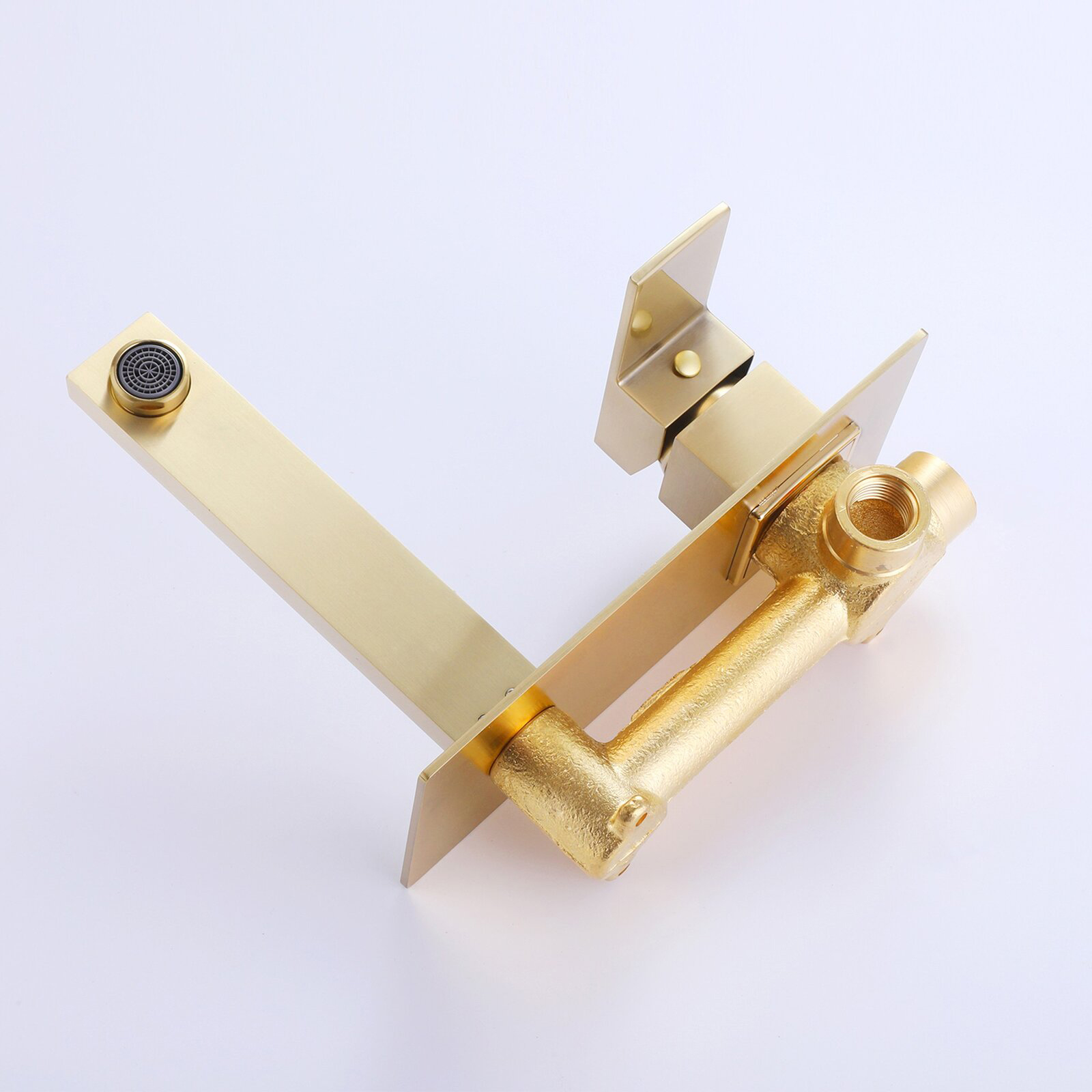 Grifo universal para lavabo de montaje en pared, cascada doble con orificio, certificado Cupc, níquel cepillado, gran oferta