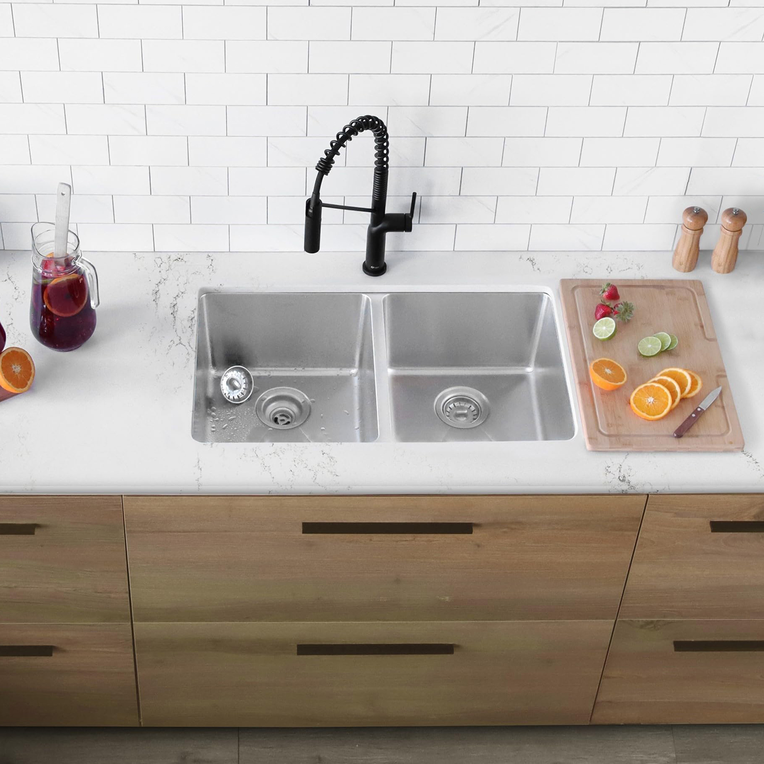 Fregaderos de cocina de doble cuenco de acero inoxidable 304 hechos a mano de alta calidad, personalización a precio de fábrica, fabricados en Tailandia