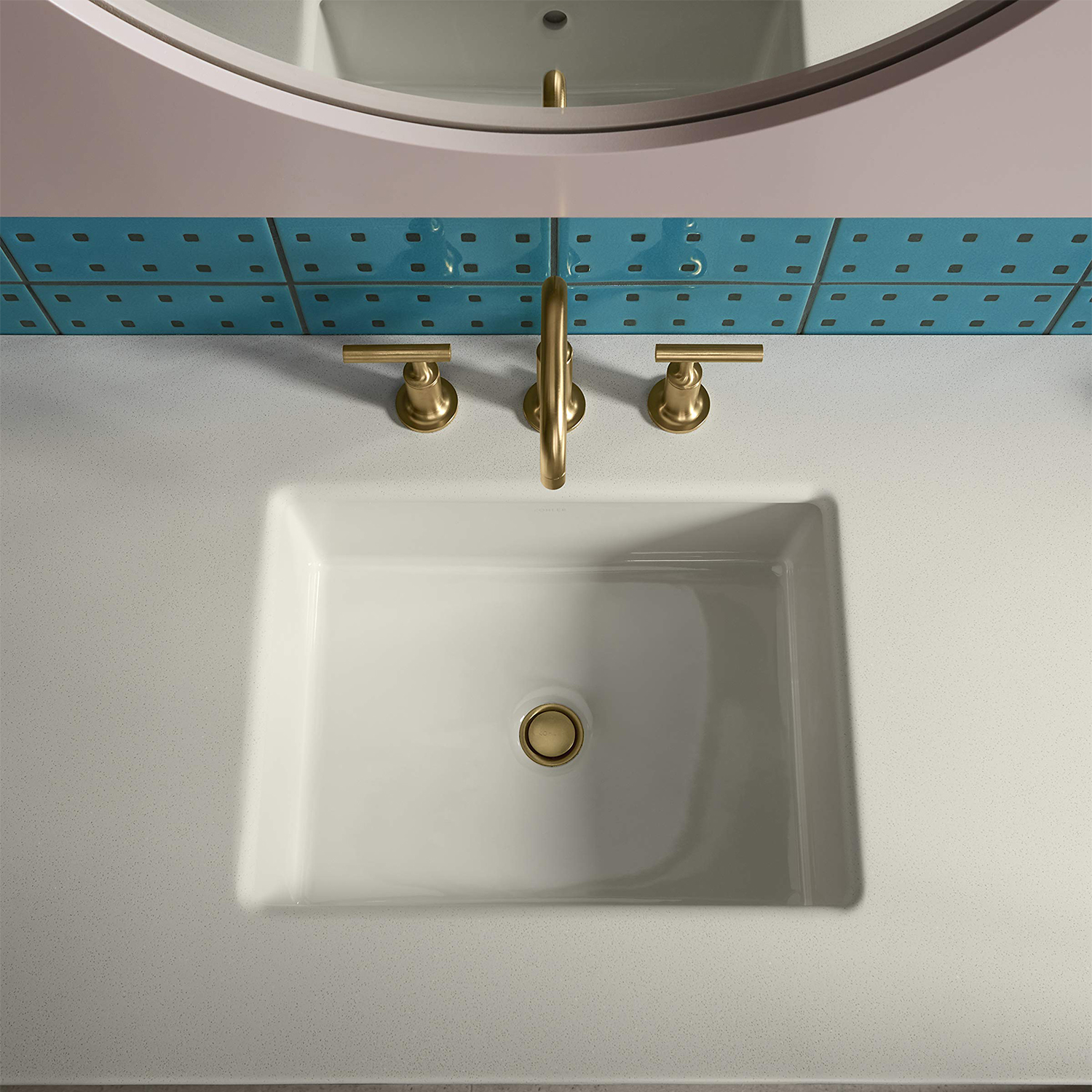 ODM Gold Cupc Mezclador de lavabo de baño Grifo de gabinete de baño Grifo de lavabo de 3 orificios
