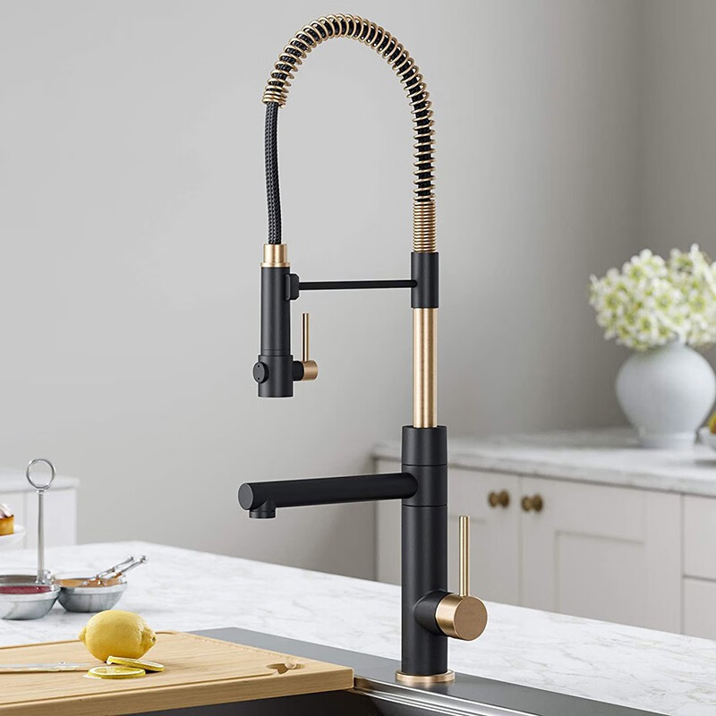 Aquacubic vende bien, rociador desplegable negro y dorado, grifo mezclador de resorte, grifo de cocina de latón de doble cabezal con caño para beber