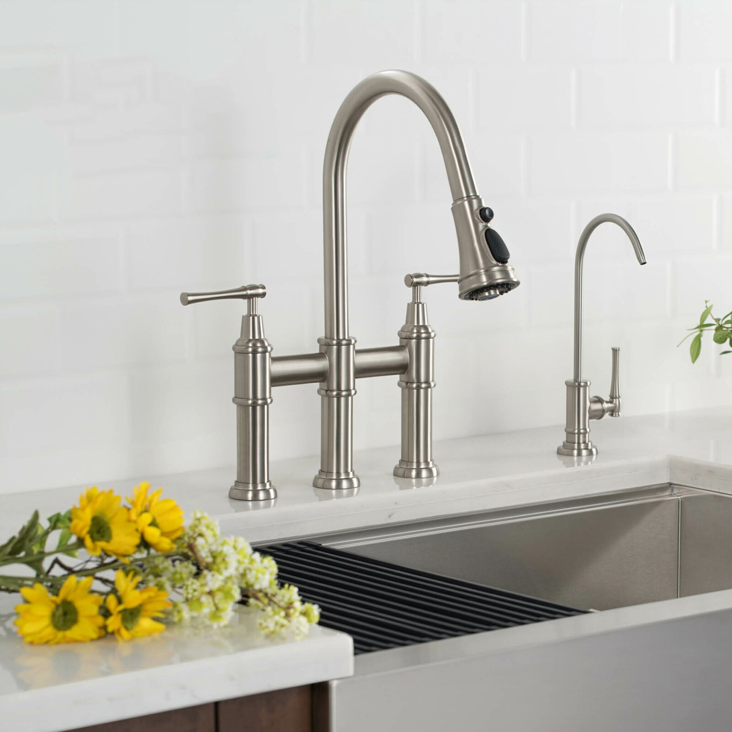 Grifo de puente directo de fábrica sólido híbrido de cocina de 8 pulgadas