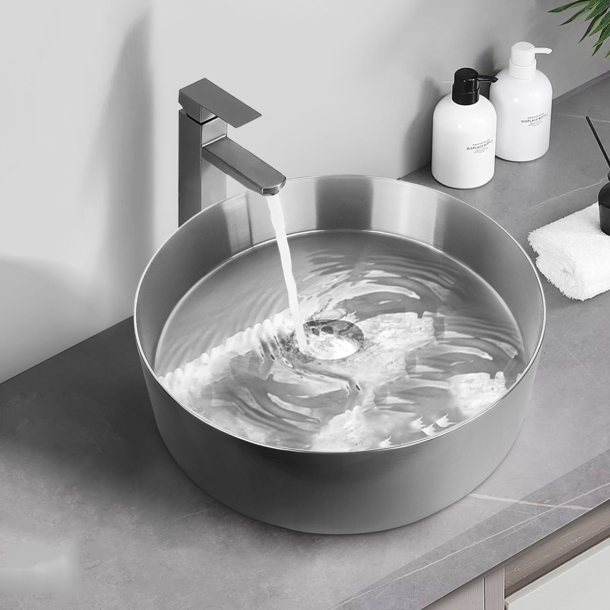 Fregadero de baño moderno de acero inoxidable, lavabo sobre encimera, nanorecubrimiento PVD, fregadero redondo de 15,8 pulgadas con desagüe