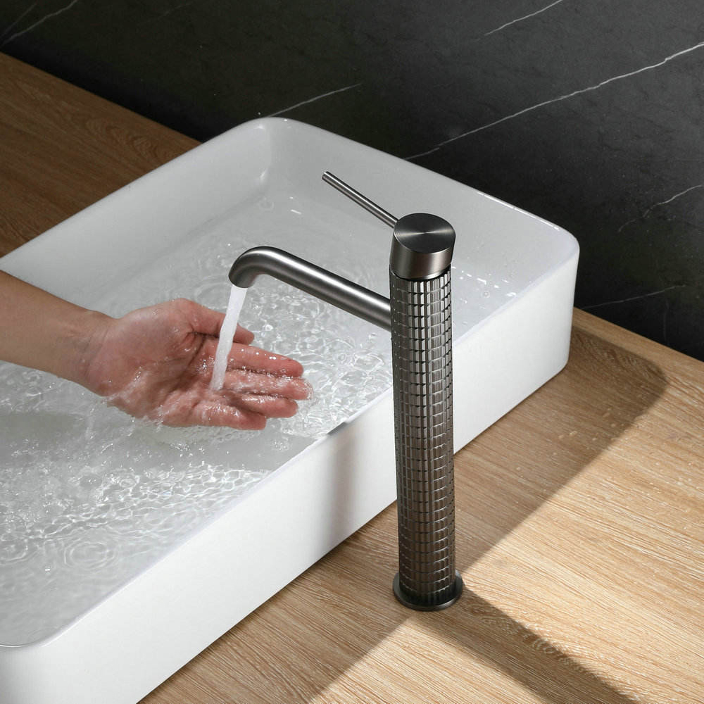 Grifo de lavabo alto con diseño moleteado, grifo de baño de diseño italiano, agua fría y caliente, grifo de latón para lavabo de Color gris bronce