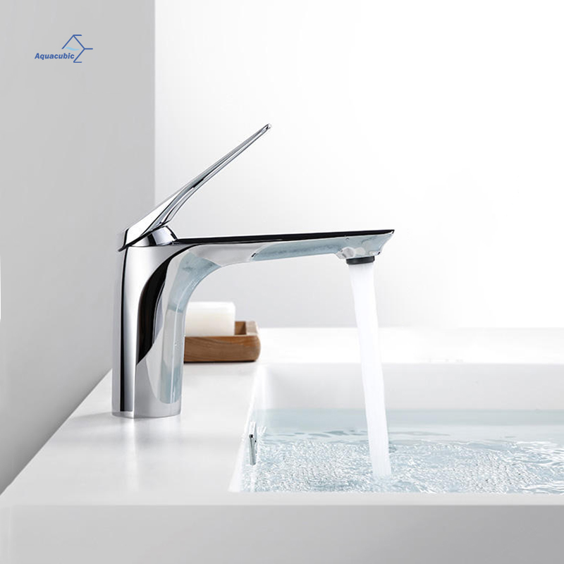 Grifos mezcladores de grifo de lavabo cromado de fábrica de alta calidad, grifo de lavabo de latón CUPC