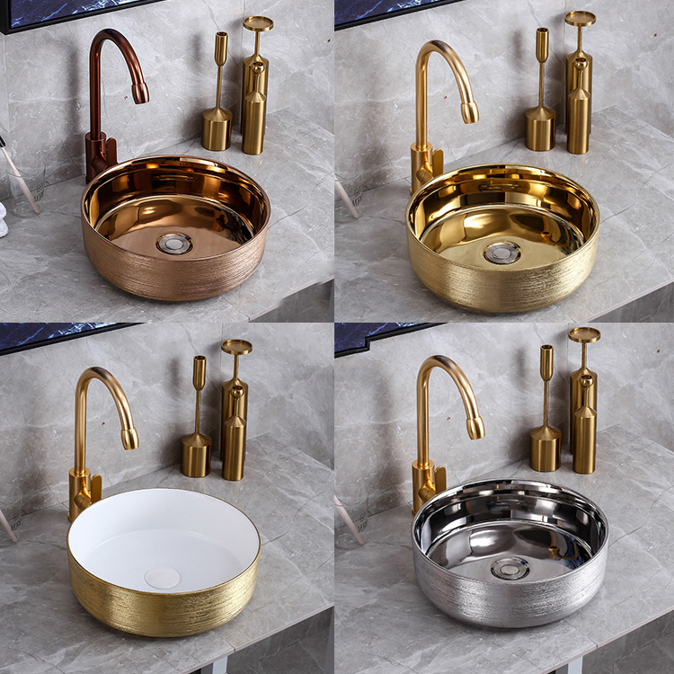 Juego Aquacubic para lujosos fregaderos de metal esmaltado: elevando el diseño de cocinas y baños